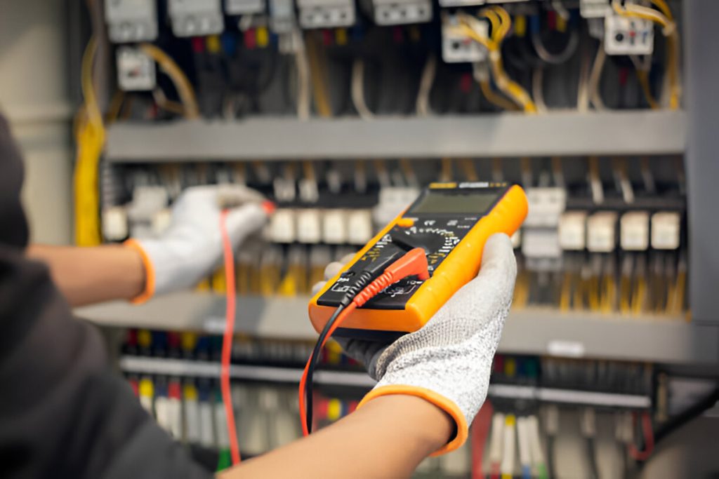 Electricians in London